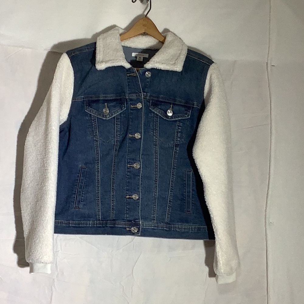 NWT Maurices Sherpa and Denim Jacket Size M